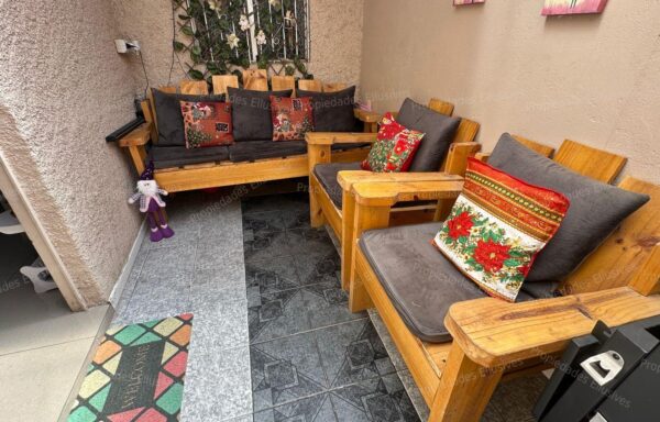 Arriendo amplia casa en Villa Alemana – 4D/1B – Pasaje Los Manzanos