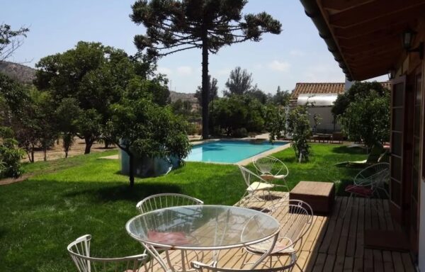 Arriendo por Día en Limache: Espectacular Casona Estilo Español; El Refugio Perfecto para 15 Personas