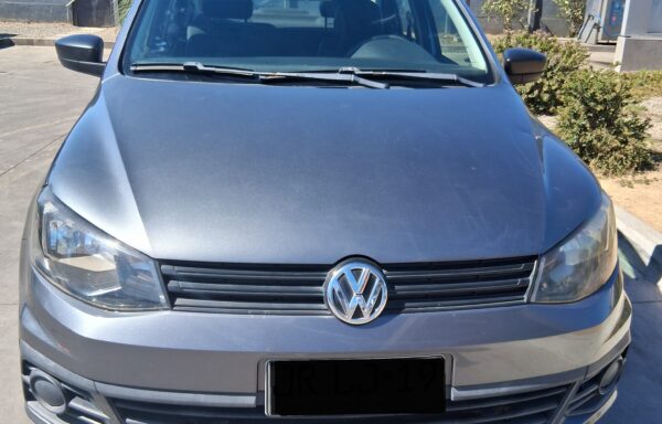 VENDIDO! : VW Voyage Power 1.6 (2017)